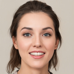 Mia K.
